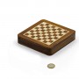 Magnetisches quadratisches Schachspiel mit Schachfiguren und Kasten aus Naturholz