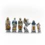 Schachfiguren Kreuzritter gegen Sarazenen aus Alabaster und Kunstharz handbemalt